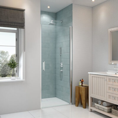 Series-Frameless-Pivot-Showerwall-DOUBLE_HANDLE_CLOSE_UP